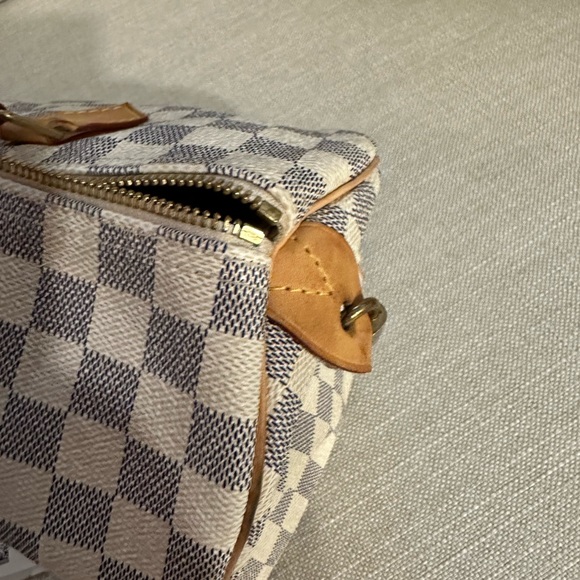 Authentic Louis Vuitton Damier Azur Speedy 35 - Picture 11 of 11